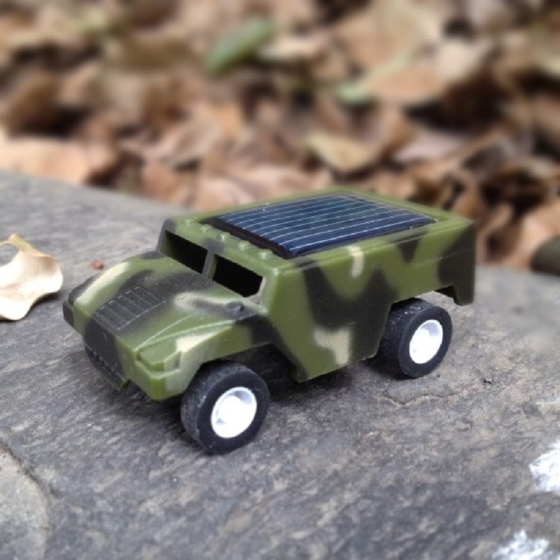 Solar car-camouflage Hummer